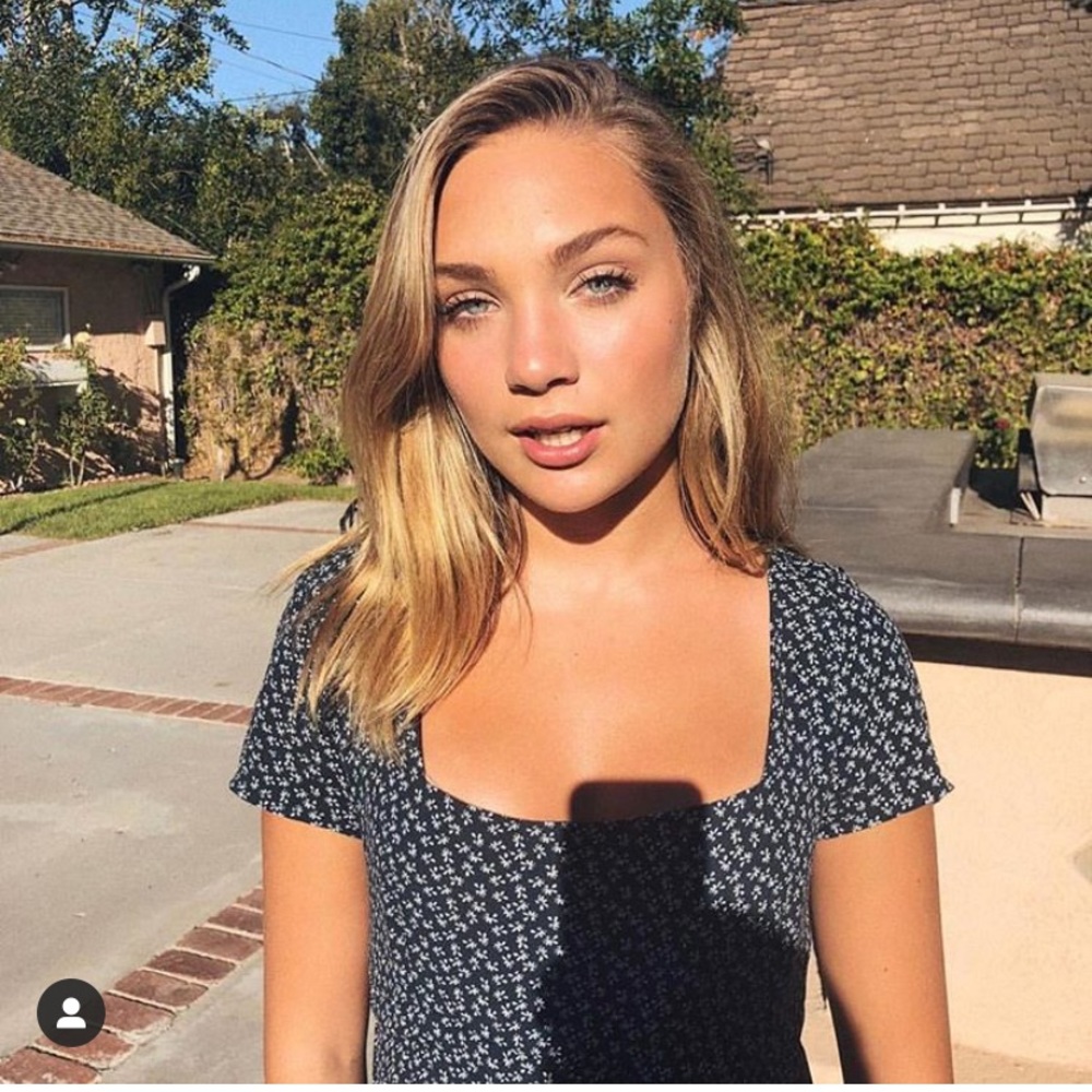 Brandy Melville Victoria Dress